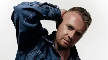 Відомий український співак на тлі розриву з дівчиною повідомив про поповнення в родині