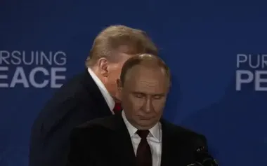 Russia wants to impose "peace" that is beneficial to it because its economy is weak, - Tusk