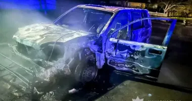 В Ровенской области горело военное авто: спецназовцы задерживали злоумышленника