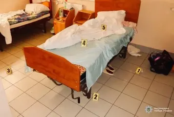 Чоловік влаштував стрілянину в лікарні Івано-Франківська: деталі з фото