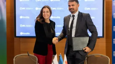 NovaSklo, IFC begin partnership to build Ukraine's first float glass plant