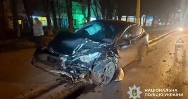 У Полтаві зіткнулися іномарки: постраждали жінка та дитина