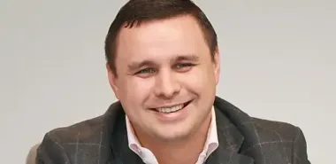 Несмотря на запреты, компания Максима Микитася с российскими акционерами работает на критических объектах Украины