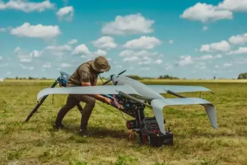 Як оборонний стартап Skyeton пов'язаний з братами Міндіч та корупційними скандалами