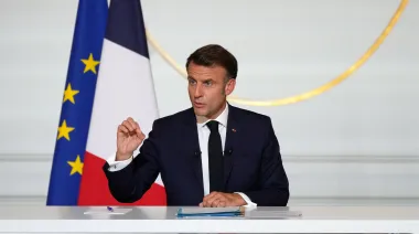 Макрон раскрыл детали введения во Франции добровольной срочной службы с 2026 года