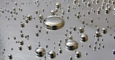 Во Львовской области в лицее обнаружили более 2,7 кг ртути во время ремонтных работ