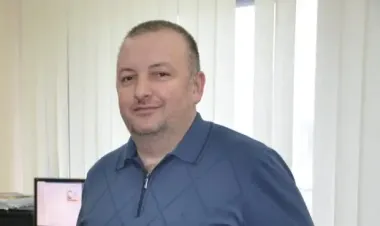 "Декларация-фантом": экс-чиновника миграционной службы судят за сокрытие имущества на 83 млн грн