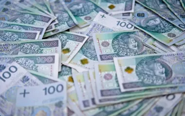 НБУ трохи знизив курс злотого на 1 грудня