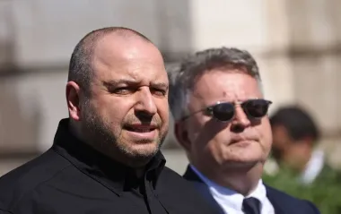 Умеров и Кислица уже отправились во Флориду на переговоры с Виткоффом, - Bloomberg