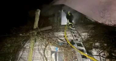 На Волині під час пожежі у дерев'яному будинку загинув чоловік