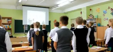 Советское правило в школах перессорило родителей: как должны действовать ученики