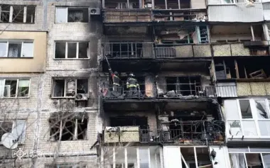 Work to eliminate consequences of Russian Federation’s strike on Kyiv has been completed: 2 dead and 38 injured, including child. PHOTOS