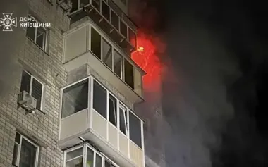 Consequences of Russian drone attack on Vyshhorod: one dead and several injured. Fire broke out in high-rise building. VIDEO&PHOTOS