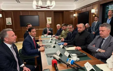 На столе переговоров в Майами график выборов в Украине и "обмен территориями", - WSJ