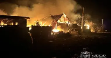 Харьковщина под вражескими обстрелами: пострадали четыре человека, повреждены дома и авто