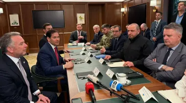 Во Флориде обсуждали "креативный" путь, как "закрыть" двери Украине в НАТО – CNN