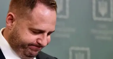 Прикордонники отримали вказівку не випускати Єрмака з України, – нардеп