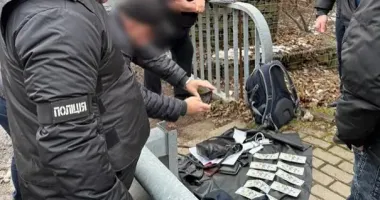 Судья в Закарпатье задержан на взятке в 1300 долларов за отмену ареста