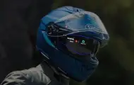 Японці представили перший шолом доповненої реальності для мотоциклістів