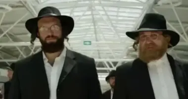 У серіалі "Слуга народу" передбачили втечу бізнесмена Міндіча з України