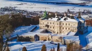 Где провести зимние выходные на Львовщине: самые интересные замки
