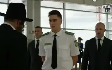 Corrupt character from TV series "Servant of People" tries to flee to Israel: "My surname is Mindich. You should have been warned". VIDEO