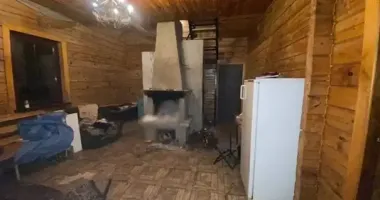 Бив прикладом рушниці: на Київщині 39-річному чоловіку загрожує до 8 років тюрми