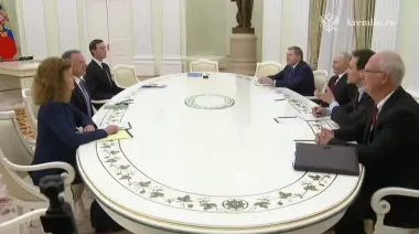Kremlin meeting begins between Putin and Trump's special envoy and son-in-law
