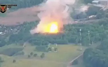 Reconnaissance fighters of Chornyi Lis brigade destroy rare ruscists’Zhitel EW hidden in forest. VIDEO