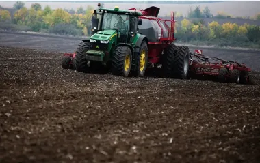 Від рекордного тепла до снігу: як різкі зміни погоди в листопаді вплинули на озимі культури
