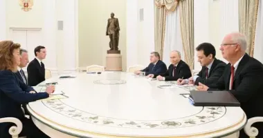 Путін хоче пережити свята, а потім виставити рахунок Європі