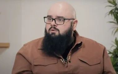 Коміка Кирила Ганіна, який жартував про "ухилянтів в Тисі", мобілізували, - ЗМІ