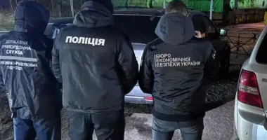 На Черкащині та Івано-Франківщині викрили шахрайський бізнес на "гуманітарних авто"