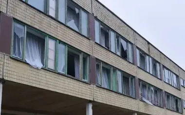 Russian forces hit Kryvyi Rih with ballistic missile and attack three districts in Dnipropetrovsk region: four injured, damage reported. PHOTOS