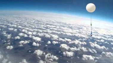 Аеропорт Вільнюса знову закрили через метеозонди з Білорусі