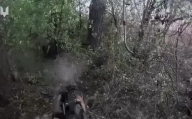 Ruscist props his head against trench wall and awaits strike: 46th Brigade drones eliminates him. VIDEO