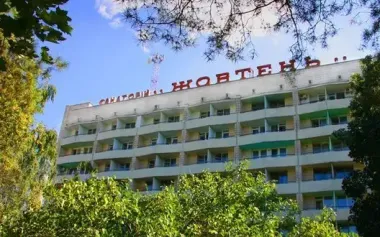 Defense Intelligence fighters barricade themselves inside seized Zhovten sanatorium in Koncha-Zaspa – media