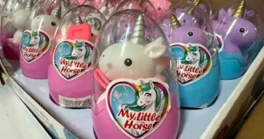 У Києві конфіскували майже 13 тисяч підроблених іграшок My Little Pony