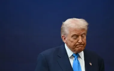 Половина европейцев считают Трампа врагом Европы