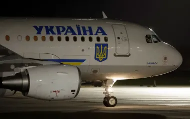 Самолет Зеленского в Ирландии преследовали дроны военного типа, - СМИ