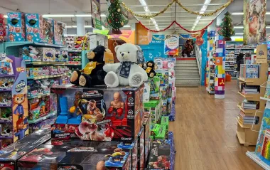 В Украине обнаружили десятки тысяч опасных игрушек: как выбрать подарок на праздники