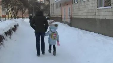 “Заберіть дитину до 18:00”: батьки обурились через час роботи дитсадків і ГПД