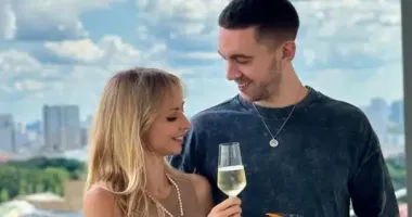 "Когда-то для меня было 50/50 шоком": актриса Ирина Сопонару призналась о разнице менталитетов с мужем-британцем