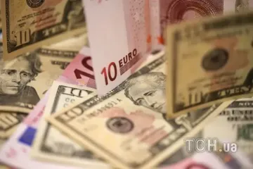 Що буде з курсом долара наступного тижня: прогноз банкіра