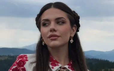 Кто достоин финала? Экс-участница "Холостяка" назвала своих фавориток для Цымбалюка