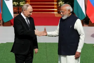 Putin deepens economic ties with India after Modi talks risks reigniting row with Trump