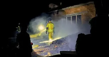 Россияне снова ударили дронами по Фастову на Киевщине: возникли пожары