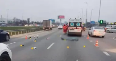 Смертельна ДТП у Києві: жінка потрапила під колеса вантажівки