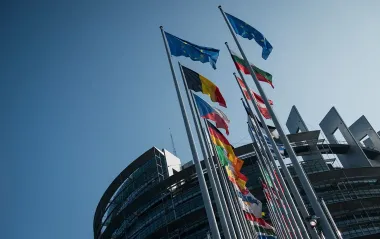 Сім країн ЄС закликають швидко використати росактиви для репарацій Україні