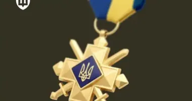 12 тис. грн щомісяця: Уряд затвердив виплату для нагороджених "Хрестом бойових заслуг"